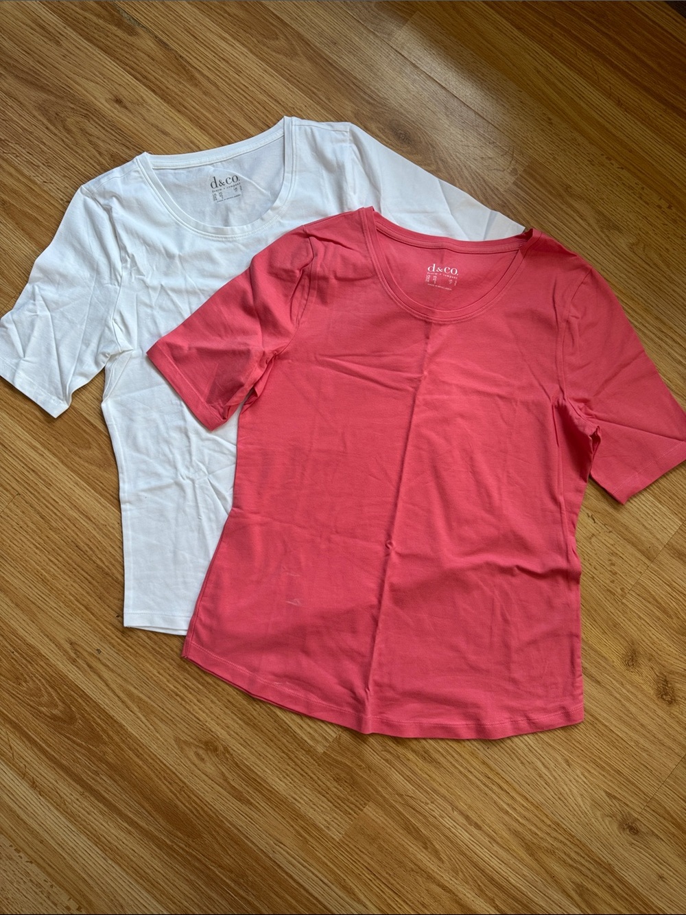 D&co scoop neck tee bundle 🔅 (over)size XXS